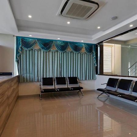Collection O Gravity Hotel حيدر أباد المظهر الخارجي الصورة